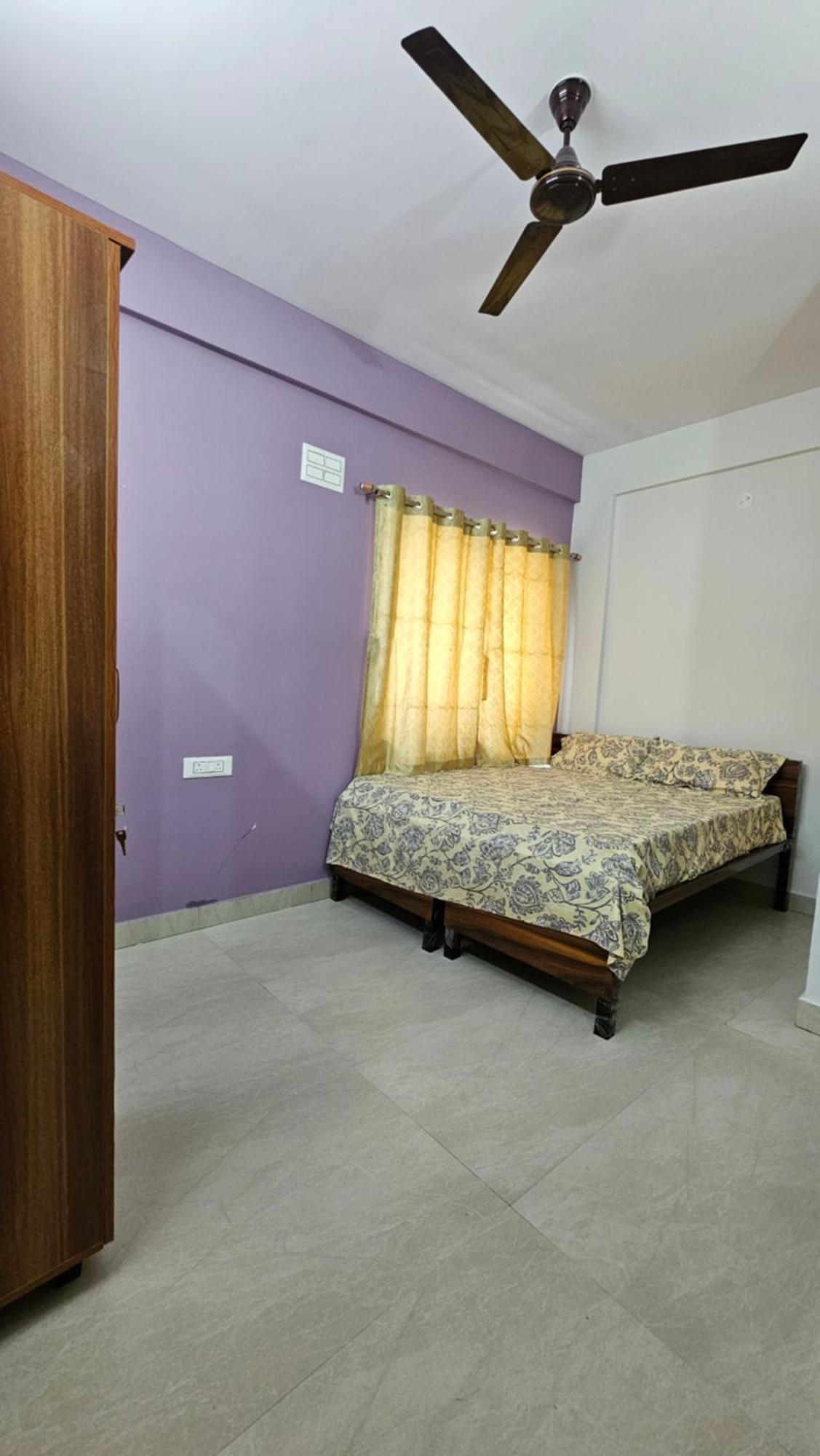 V2 Rooms Бангалор Экстерьер фото